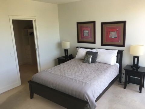 Geelong Waterfront Penthouse Apartment - Hotel QLD 6