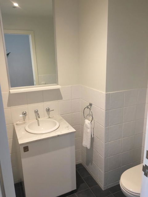 Geelong Waterfront Penthouse Apartment - Hotel QLD 14