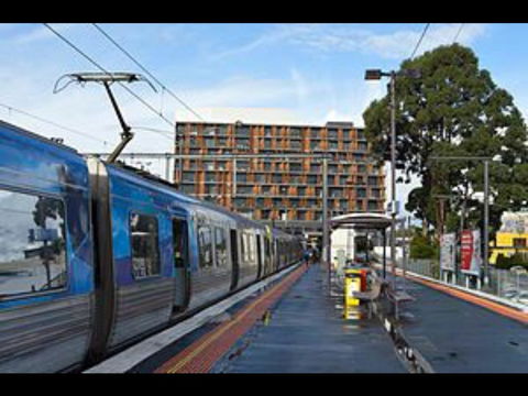 Lovely 5BR Full House In Glen Waverley, Walk To Train, Bus & Shops - Hotel QLD 18