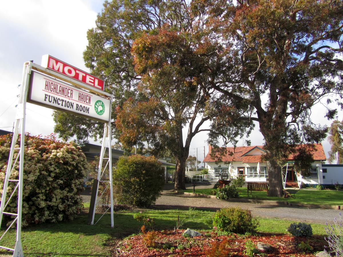 Simson VIC Hotel QLD
