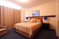 Book Mallacoota Accommodation Vacations Hotel QLD Hotel QLD