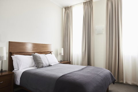 Plough Hotel - Hotel QLD 1