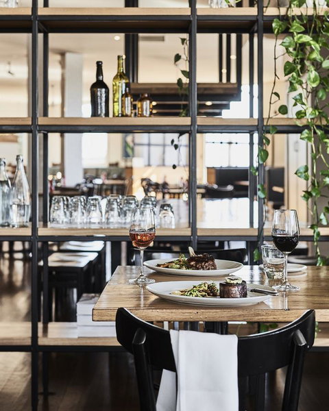 Plough Hotel - Hotel QLD 14