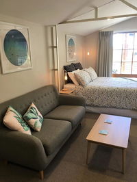 Book Portarlington Accommodation Vacations Hotel QLD Hotel QLD