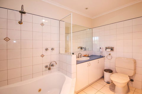 Torquay Tropicana Motel - Hotel QLD 16