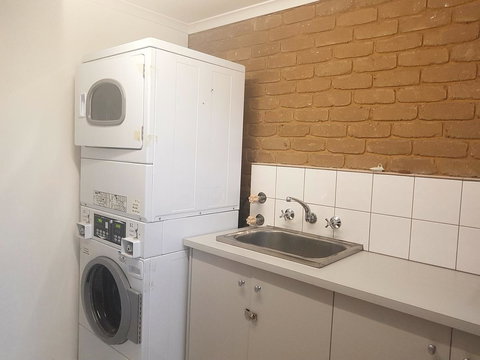 Tropicana Motor Inn - Hotel QLD 28