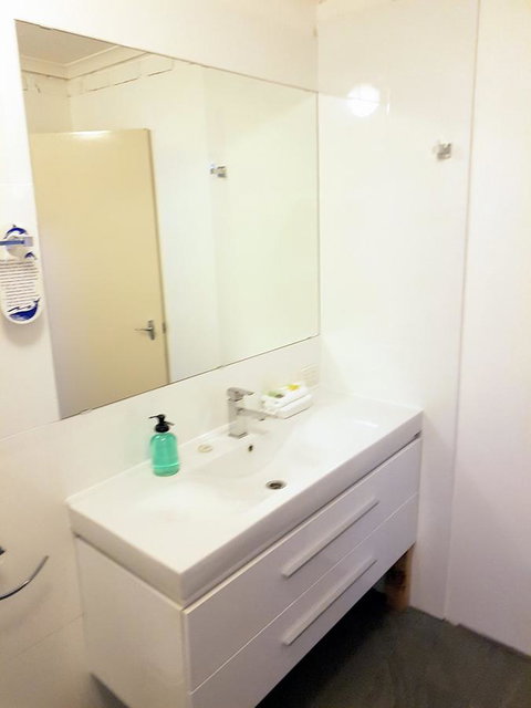 Tropicana Motor Inn - Hotel QLD 31