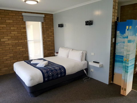 Tropicana Motor Inn - Hotel QLD 35