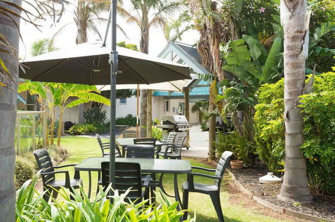 Tropicana Motor Inn - Hotel QLD 42