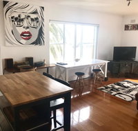 Beach Front Beauty - Hotel QLD