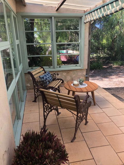 The Coach House - Hotel QLD 3