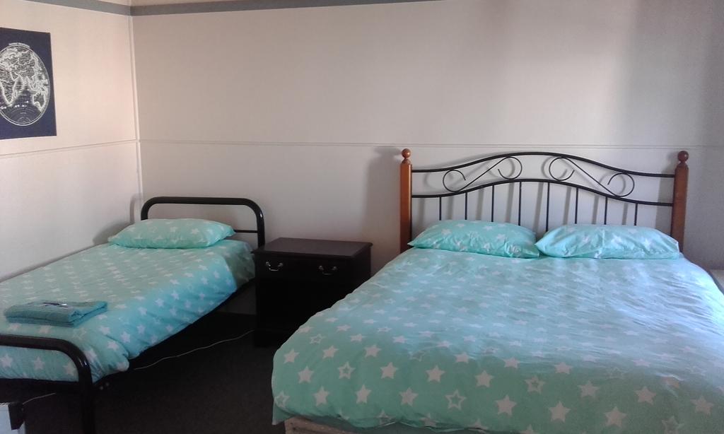 Ando NSW Hotel QLD