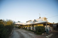 Book Dalwallinu Accommodation Vacations Hotel QLD Hotel QLD