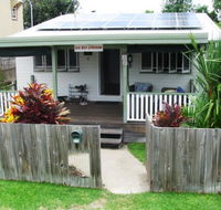 The Red Sparrow - Hotel QLD