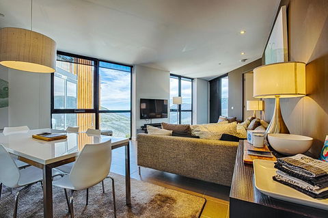 The Saints - Hotel QLD 3