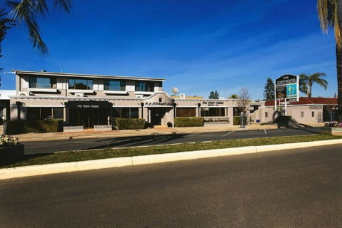 The Town House Motor Inn - Hotel QLD 1
