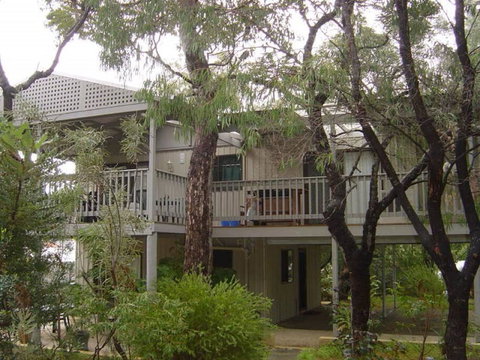 The Treehouse In Dawesville - Hotel QLD 3
