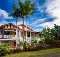 The Village BB - Hotel QLD