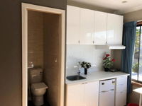 Traveler's Affordable Studio Unit Beverly Hills