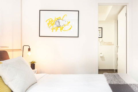 Trendy Loft Near Smith St. With Cosy Courtyard And Parking - Hotel QLD 1