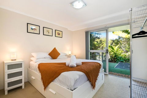 Tropical Townhouse With Two Courtyards And Pool - Hotel QLD 1