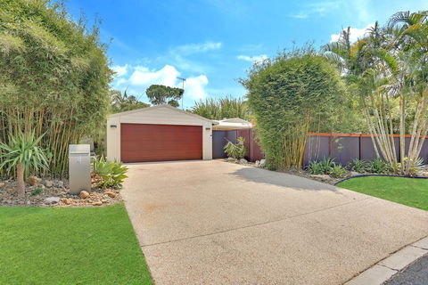 Tropical Oasis - Hotel QLD 1