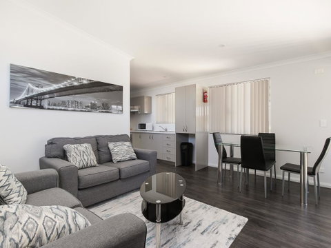 Twin Waters Caravan Park - Hotel QLD 1