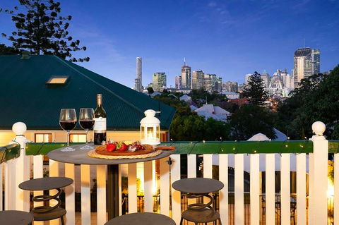 Ultimate Family Home - 3 Bedroom Lux Retreat With Private Pool, Spa And Incredible Views - Hotel QLD 2