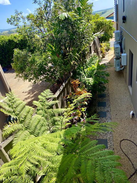 Ultra Modern Private Studio Room - Hotel QLD 3