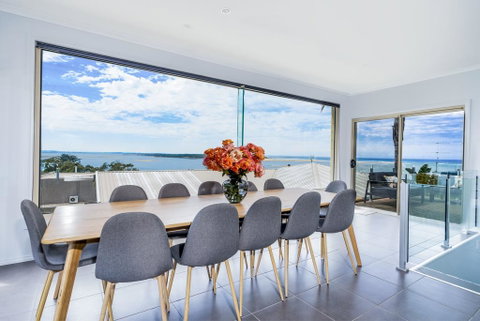VIEWS FOREVER - INVERLOCH - Hotel QLD 1
