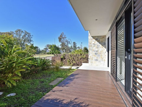 Villa Positano Waterside At Trinity Point - Hotel QLD 2