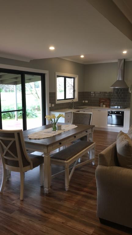 Walnut Tree Cottages - Hotel QLD 1