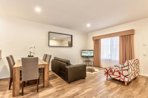 Blazing Stump Motel & Suites - Hotel QLD 3