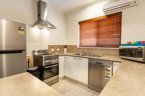 Blazing Stump Motel & Suites - Hotel QLD 2