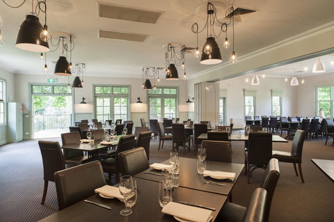 Oscar\'s On The Yarra - Hotel QLD 17