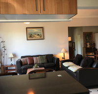 Hills Creek Holiday Home - Hotel QLD