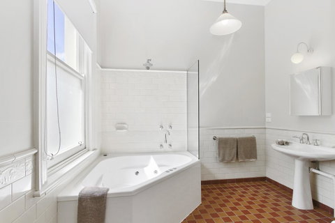 The Riversleigh - Hotel QLD 19