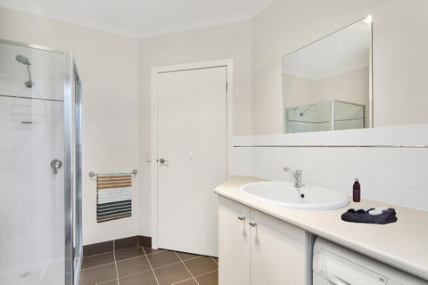 Bask At The Glade - Rejuvenate Stays - Hotel QLD 13