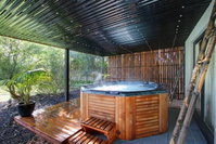 Book Rhyll Accommodation Vacations Hotel QLD Hotel QLD