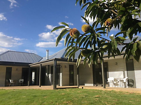 3 Bells Alpine Cottage - Hotel QLD 0