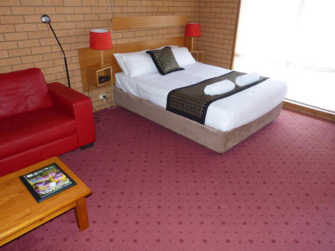 Blue Whale Motor Inn & Apartments - Hotel QLD 26