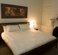 Sabina on Little Myers - Hotel QLD