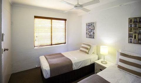 Ocean Breeze Resort - Hotel QLD 4