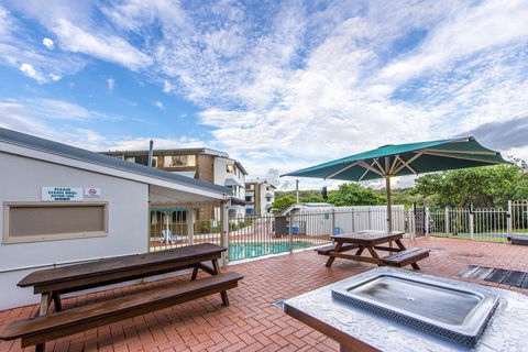 Whale Watch Ocean Beach Resort - Hotel QLD 2