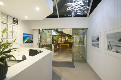 Emerald Noosa - Hotel QLD 4