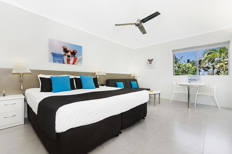 By The Sea Port Douglas - Hotel QLD 15