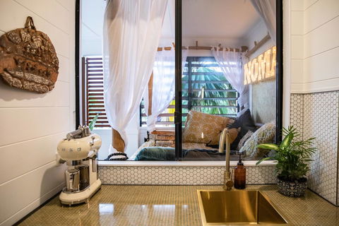 NOMAD - Luxe Apartment - Hotel QLD 10