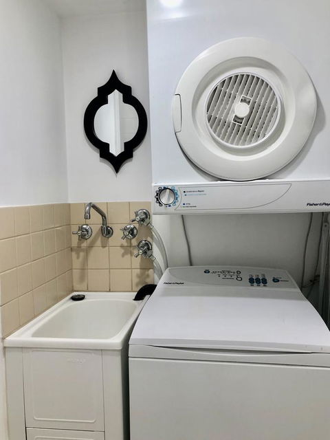 NOMAD - Luxe Apartment - Hotel QLD 40