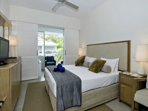 Beach Club Port Douglas Luxury Apartments - Hotel QLD 4