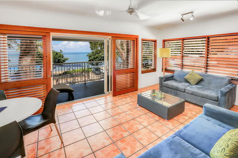 Paradise On The Beach Resort - Hotel QLD 12